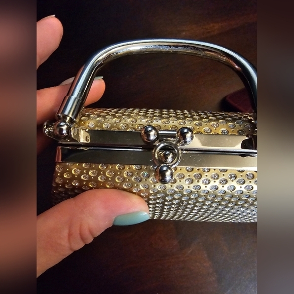 Small Handbag & Large Wallet - Picture 3 of 10